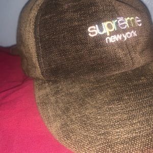 Supreme New York hat